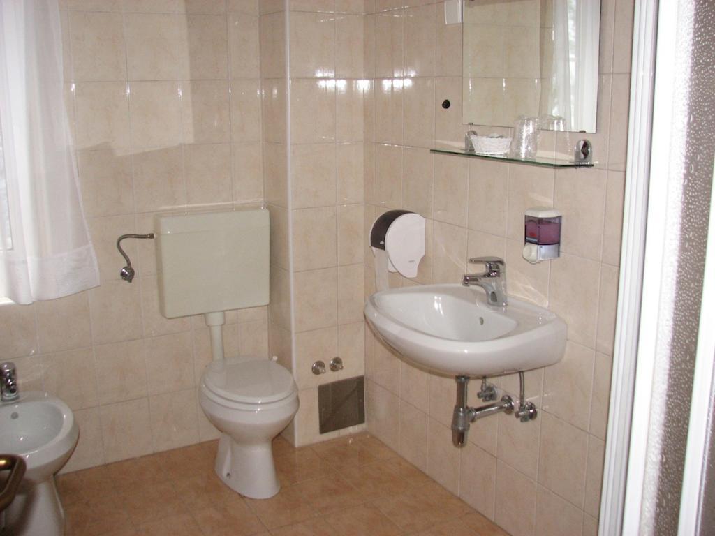 Gostisce Masun Hotell Exteriör bild